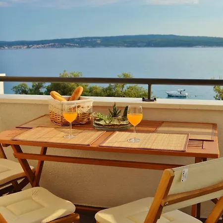 Apartment Nirvana - 2 Crikvenica