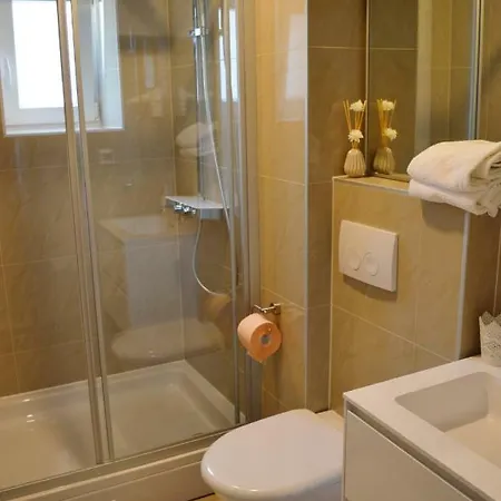 Nirvana - 2 Apartman